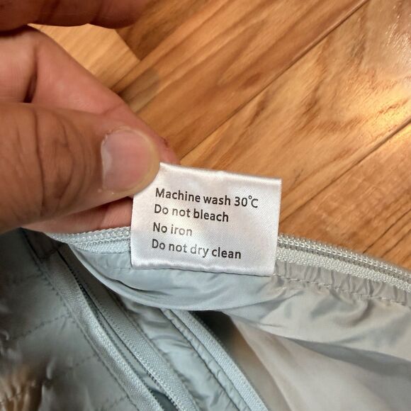 Women’s Twentyone Seventeen Of Sweden Primaloft Quilted With Zipper Detail Skirt - Picture 5 of 9